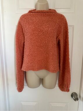 H.I.P. Coral Boucle Textured Sweater XS Long Sleeve Cozy Knit